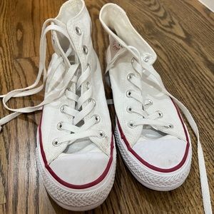 White Converse All Stars Chuck Taylors women’s size 8 men’s size 6 high Tops